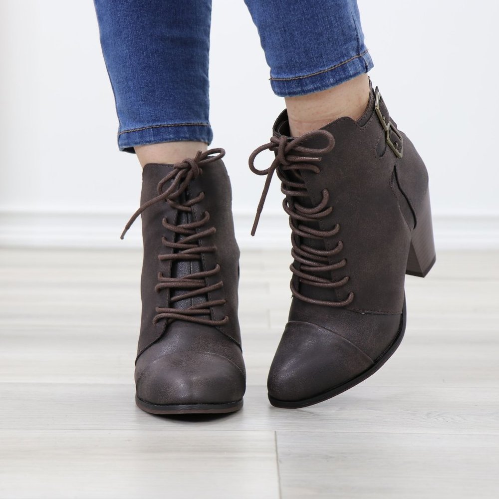 Lace-Up Brown Block Cone High Heeled Ankle Boots Pointed Toe - Picture 7 of 10